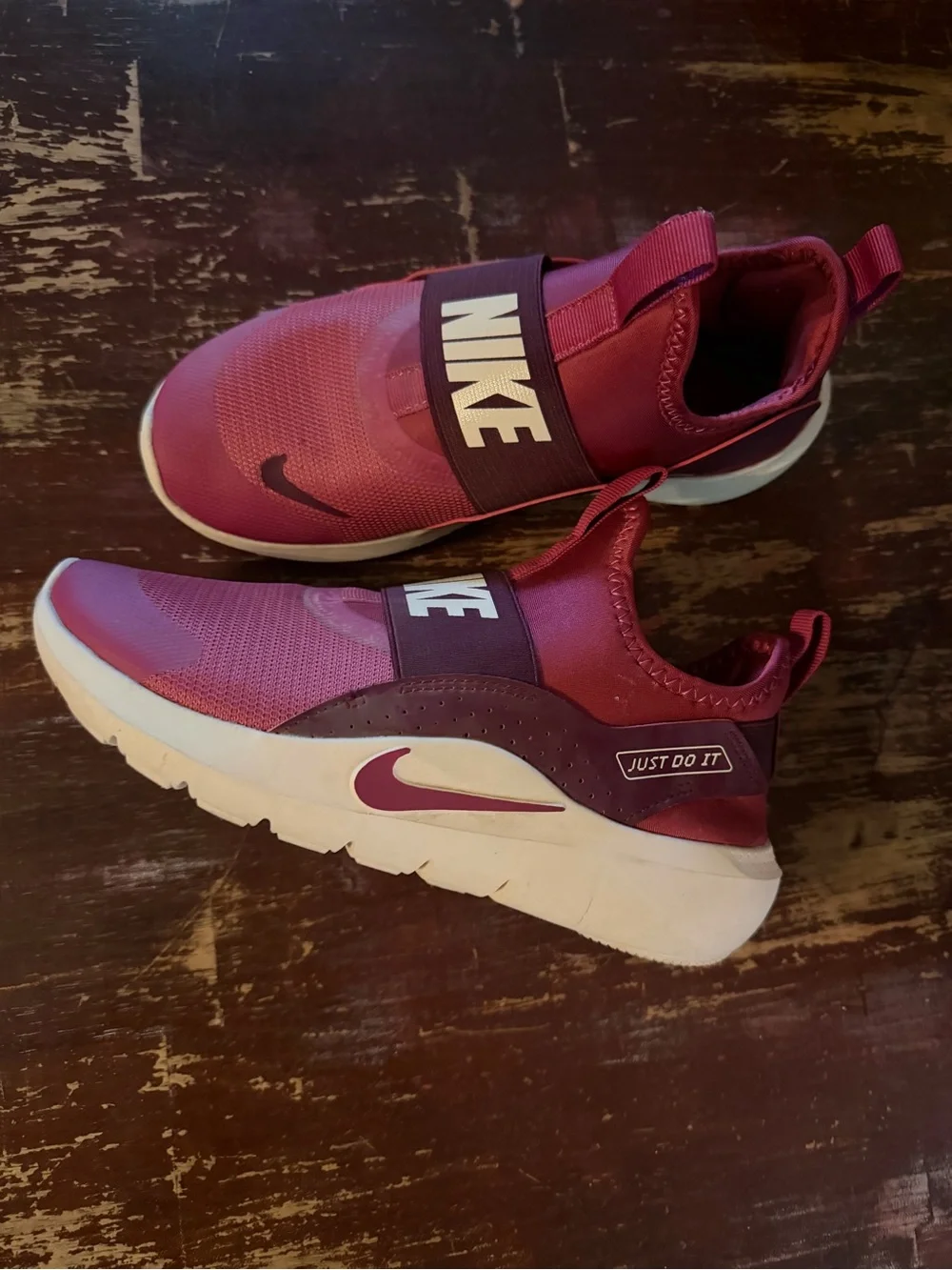 Nike Kids Slip-On Sneakers in Burgundy and Off White